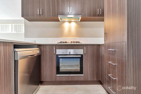 Property photo of 25 Encourage Loop Dudley Park WA 6210