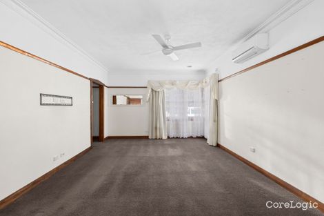 Property photo of 35 White Avenue Wendouree VIC 3355