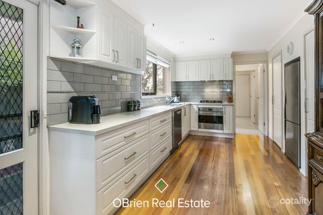 Property photo of 26 Woodlands Grove Frankston VIC 3199