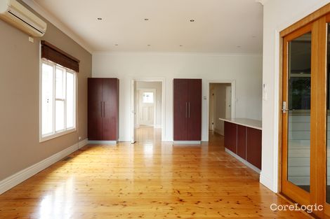 Property photo of 22 Agg Street Newport VIC 3015