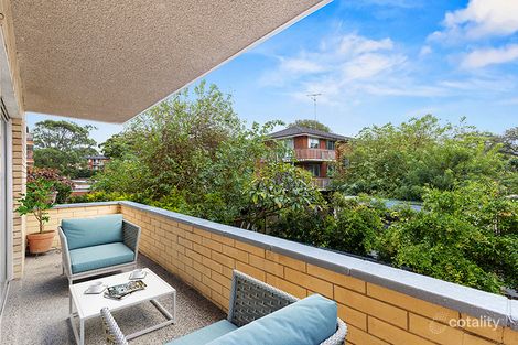 Property photo of 10/18 Avon Road Dee Why NSW 2099