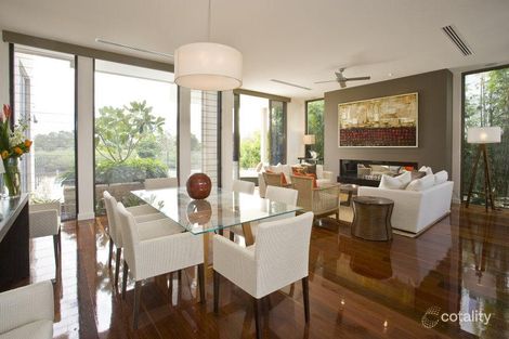 Property photo of 2336 Cressbrook Drive Hope Island QLD 4212