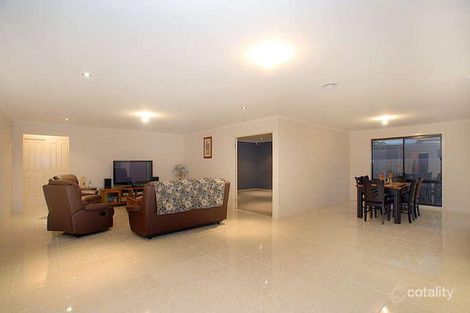 Property photo of 8 Agora Boulevard Ferntree Gully VIC 3156