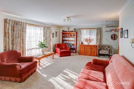 Property photo of 14 Milos Boulevard Wodonga VIC 3690