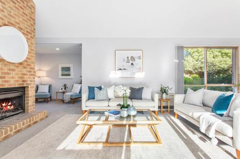 Property photo of 16 Timaru Close Sorrento VIC 3943