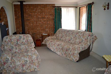 Property photo of 5 Elanora Parade Basin View NSW 2540