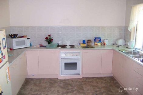 Property photo of 8 Windflower Place Springfield QLD 4300