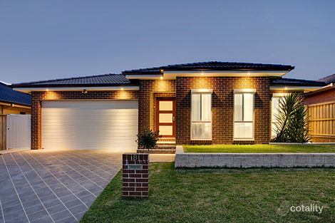8 Graziers Way, Carnes Hill, NSW 2171