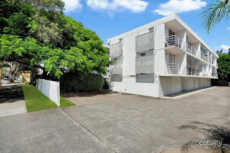 Property photo of 2/258 Riding Road Balmoral QLD 4171