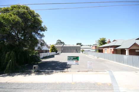 17 Hampton Rd, Keswick, SA 5035