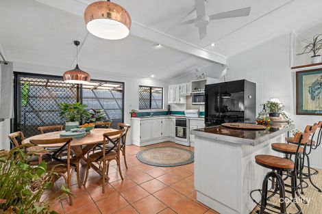 Property photo of 76 Blackheath Road Oxley QLD 4075