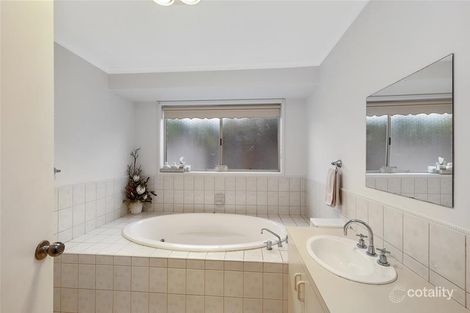 2 Clonmel Ct, Warrnambool, VIC 3280