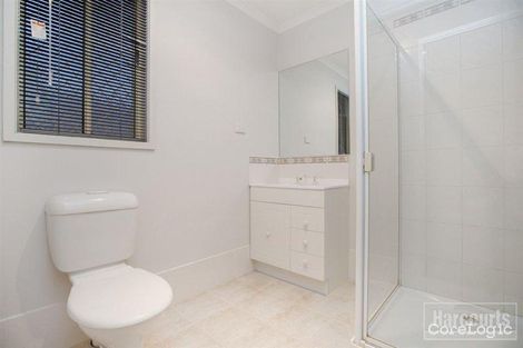 Property photo of 23 Geebung Road Cranbourne West VIC 3977