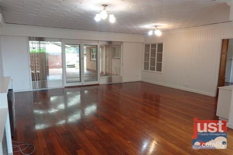 Property photo of 38 Vickery Crescent South Bunbury WA 6230
