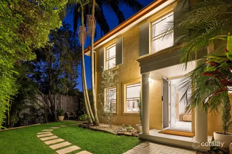 Property photo of 1/7 Oceanside Place Suffolk Park NSW 2481
