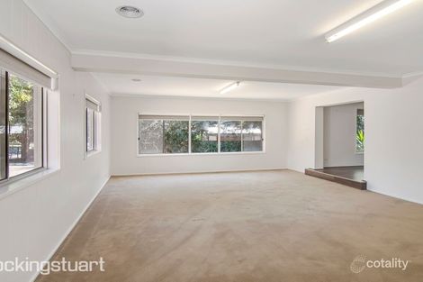 Property photo of 33 Leisure Way South Rosebud VIC 3939