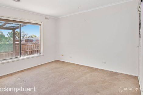Property photo of 33 Leisure Way South Rosebud VIC 3939