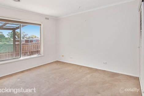 Property photo of 33 Leisure Way South Rosebud VIC 3939