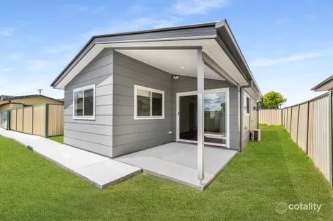 6 Pine St, Hillcrest, QLD 4118