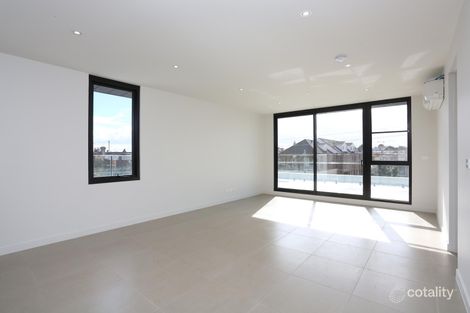 Property photo of 201/248 Riversdale Road Hawthorn East VIC 3123