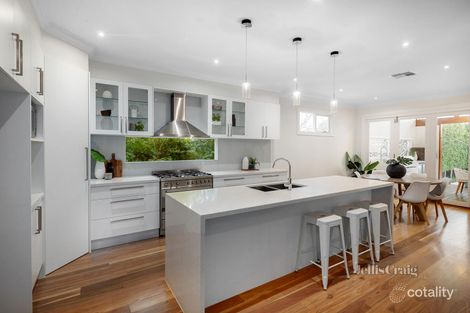 Property photo of 8 Garden Avenue Mitcham VIC 3132