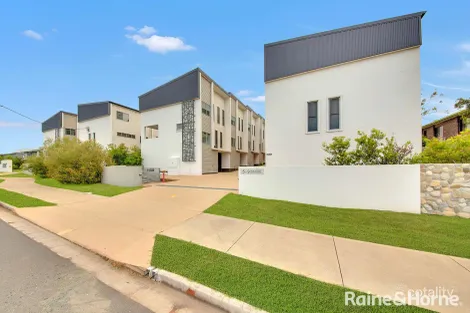 23/7 View St, West Gladstone, QLD 4680