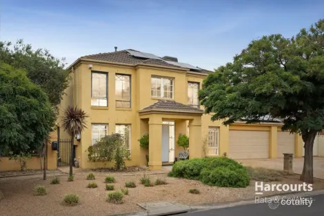 1 Wallace Pl, Caroline Springs, VIC 3023