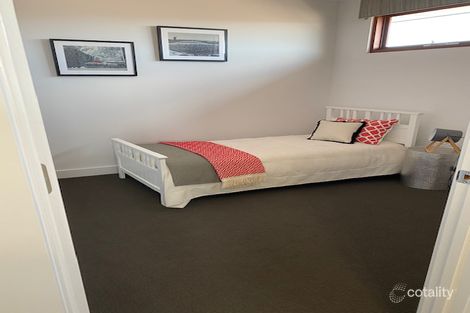 Property photo of 9 Stallion Drive St Clair SA 5011