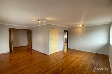 Property photo of 61 Oak Drive Georges Hall NSW 2198