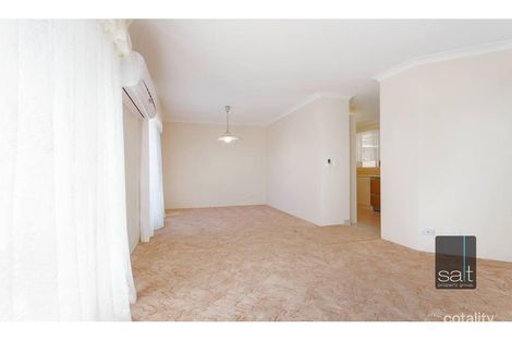 Property photo of 2/3 Pinewood Avenue Kardinya WA 6163