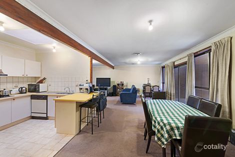 Property photo of 25 Florence Close Reservoir VIC 3073