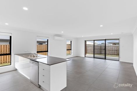 13 Swallowtail St, Rosewood, QLD 4340