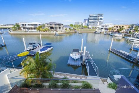 1/37 Compass Dr, Biggera Waters, QLD 4216