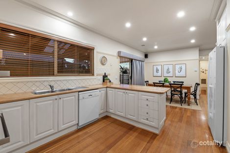 Property photo of 63 Kendall Drive Narre Warren VIC 3805
