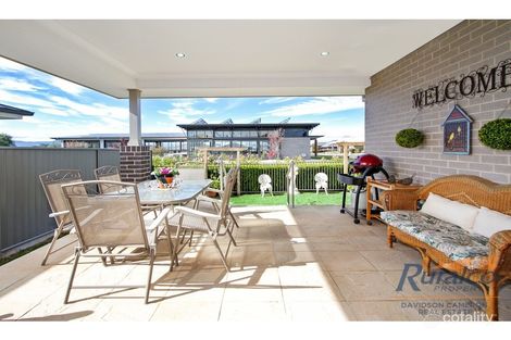Property photo of 25 Sanctuary Place Hillvue NSW 2340