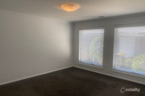 Property photo of 4/12 Beetson Street Boorooma NSW 2650