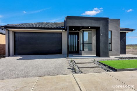 Property photo of 14 Rhubarb Place Mickleham VIC 3064