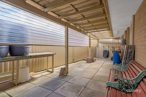 Property photo of 6 Lambourne Retreat Mirrabooka WA 6061