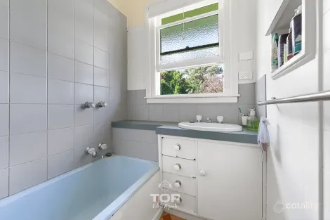 Property photo of 61 Power Road Doveton VIC 3177