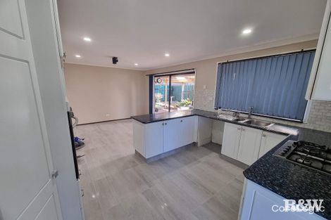 Property photo of 29 Corio Drive St Clair NSW 2759