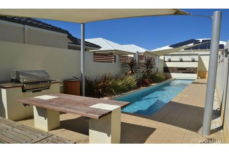 Property photo of 25/15 Crosthwait Circle Tapping WA 6065