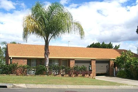 18 Orkney Pl, Labrador, QLD 4215