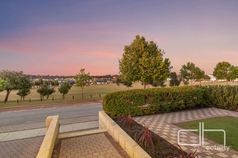 Property photo of 32 Chesterfield Avenue Hocking WA 6065