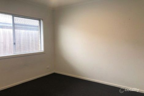 Property photo of 27 Botany Drive Carrum Downs VIC 3201