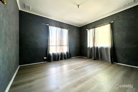 Property photo of 53 Wattle Drive Doveton VIC 3177