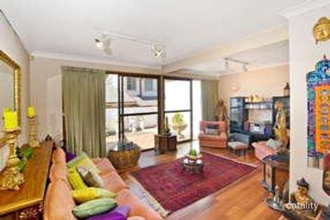 Property photo of 3 Winston Place Sylvania NSW 2224