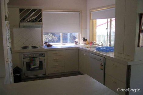 Property photo of 11 Connemara Court Yamanto QLD 4305