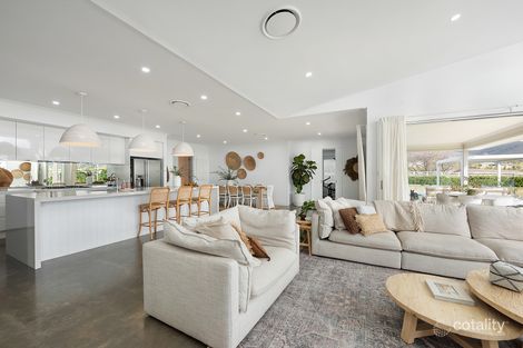 Property photo of 9 Diana Drive Spring Flat NSW 2850