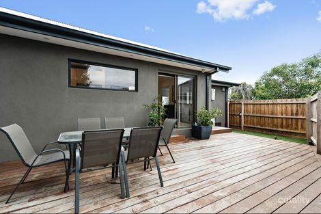 Property photo of 1/40 Longfellow Avenue Mooroolbark VIC 3138