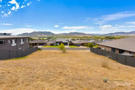 14 Currawong Dr, Calala, NSW 2340